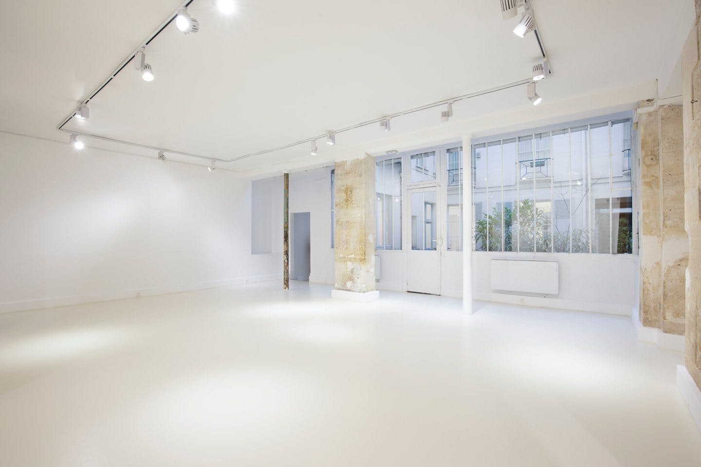 Showroom and Event Space on Rue Portefoin, Le Marais