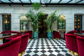Château Showroom in Montmartre - Image 0