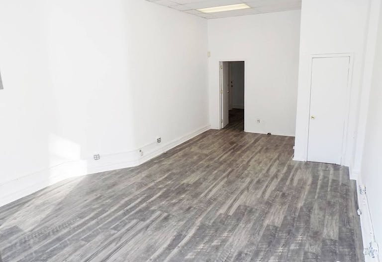 Renovated Brooklyn Storefront in New Lot - Image 0