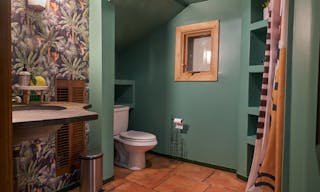 Mediterranean House with Rooftop Patio - Image 17