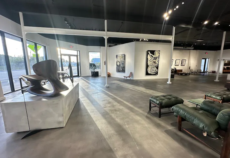Stylish Art Gallery in Miami - Perfect for Events & Exhibits Near Design District - Image 3