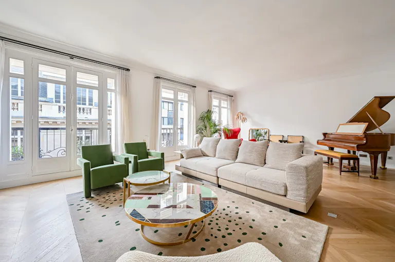 Appartement Haussmannien de 170m2 Avenue Victor Hugo - Image 2