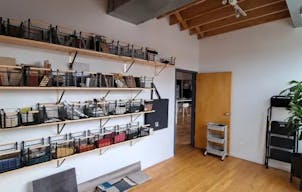Vibrant Fulton Market Studio - Image 1
