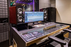 Lieu artistique avec studio créatif à Gare de l'Est - Image 26