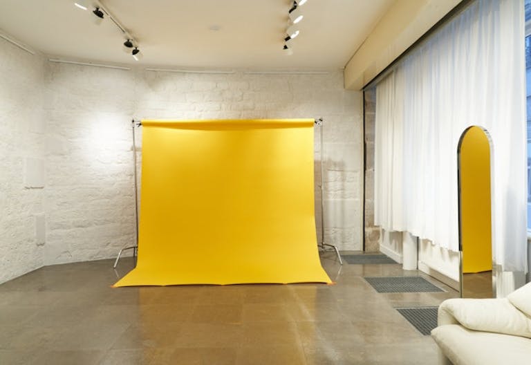 Le 6 Studio Showroom - Image 3