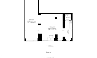 A Bright and Versatile Space in the Heart of Haut Marais - Image 9