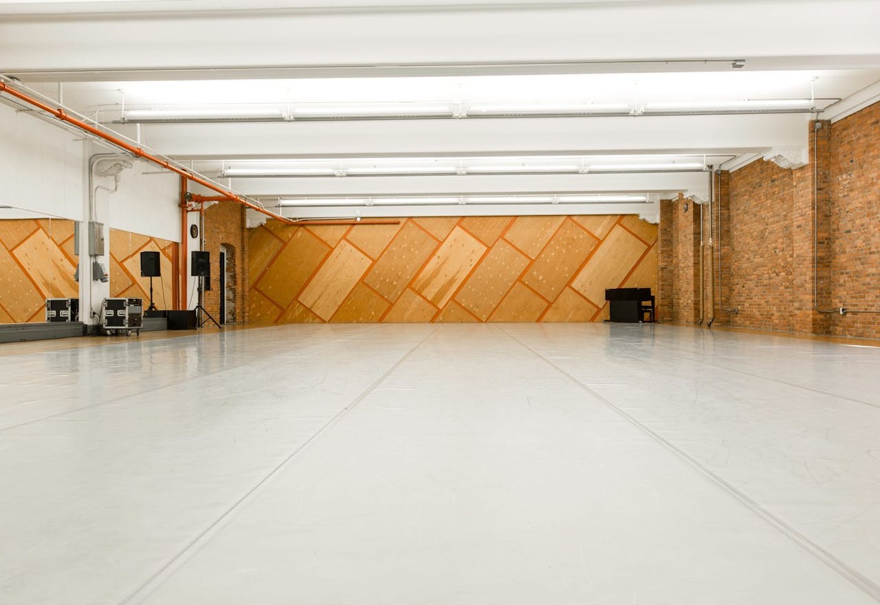 Bright Studio in Flatiron District - Image 2