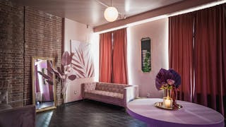 Upscale Loft in Flatiron with Sound System, Custom Lighting, Pool Table & Staff Provided - Image 8