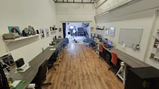 Studio Photo Vidéo Entièrement équipé Disponible à la Location dans la Région Parisienne - Image 13