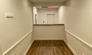 Office Space/Storage Bay for Lease - Image 0