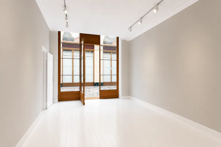 Showroom in Palais Royal (1 arcade) - Image 0