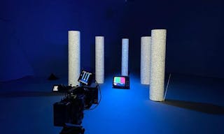 Spacious Photo/Video Studio with Green Room - Image 2