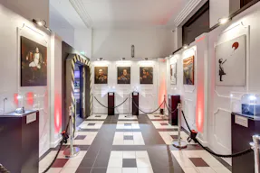 Unique Space in Paris 15th - Image 7