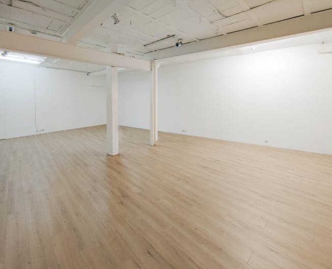 Galerie au coeur du Marais id�alement situ�e - Image 3