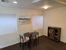 Excellent Show Room Space Near Downtown Mountain View - Image 8