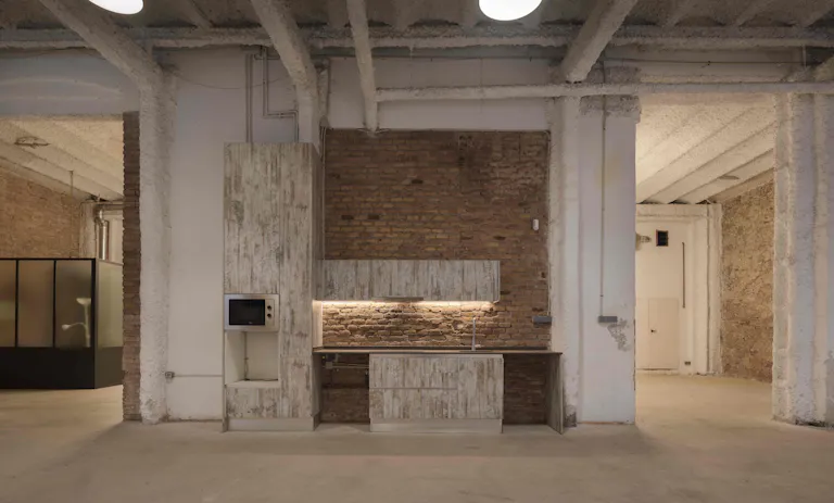 Exclusive space in a Modernist Barcelona building - Image 2