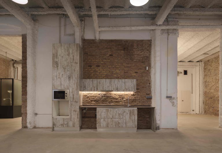 Exclusive space in a Modernist Barcelona building - Image 2