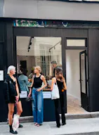 Espace Artistique lumineux et carré dans le Marais - Image 0