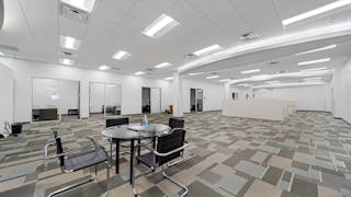 New concept in fully furnished offices for rent on a short term, temporary and virtual services - Image 9