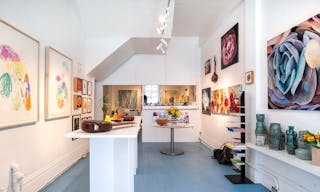 Modern Pop-Up Gallery in Nob Hill - Image 4