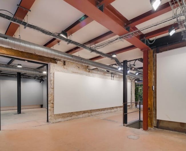 Espace commerciel exceptionnel dans un passage entre Op�ra et Palais Royal - Image 2