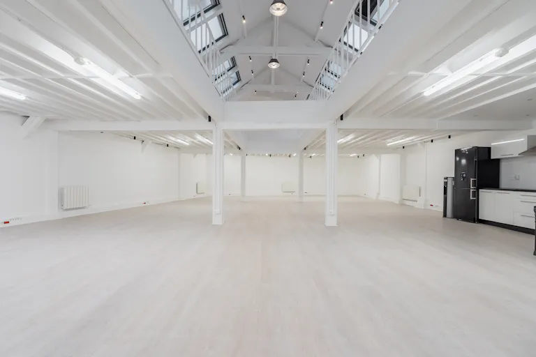 DAYLIGHT OFFICE - Image 0