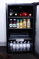 Chic and Luxury Stylist Studio Space - Image 2