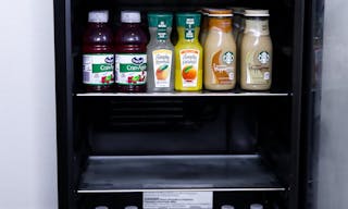 Chic and Luxury Stylist Studio Space - Image 2