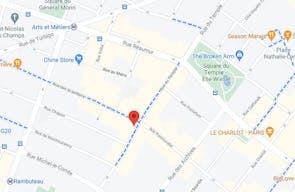 Boutique Shop Rue du Temple - Image 1