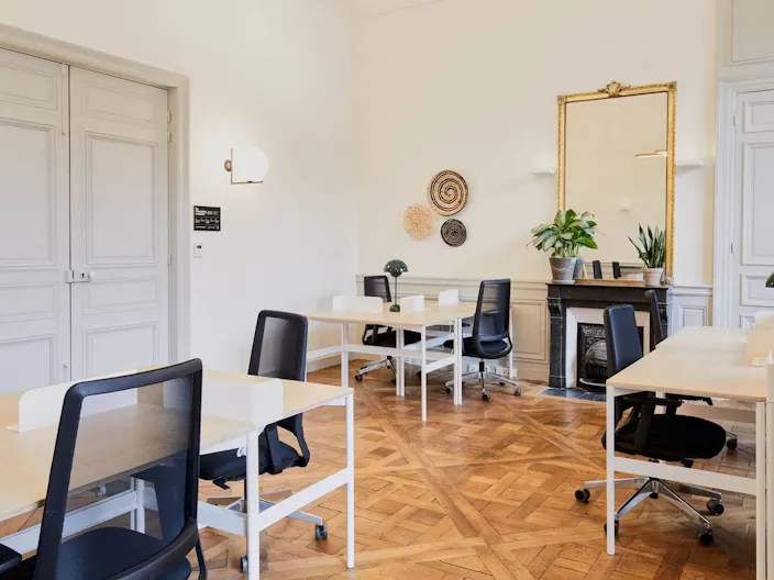 Espace coworking au cœur du 8 -ème arrondissement - Image 4