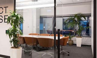 Unique 40,000 square-foot venue - Image 7