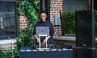 Rooftop with Multiple Indoor Breakout Areas - Image 7