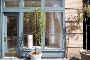 West Village Storefront + Showroom Gallery—Sunlit + Design Led - Image 11
