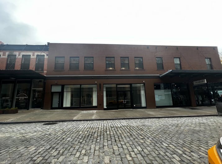 Pop Up Space In Meat Packing District - Image 0