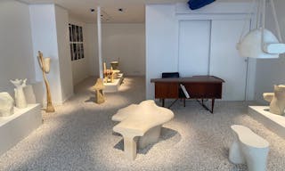 Art Gallery in le Haut Marais - Image 1