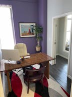 Modern Office Space in Astoria Queens ? Perfect for Meetings, Filming, or Therapy - Image 2