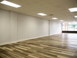 Natural Light Creative Space! - Image 9