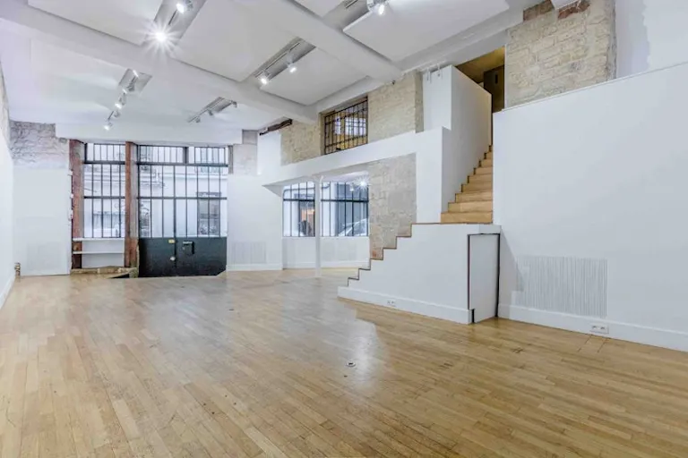 Showroom on Rue Charlot - Image 0
