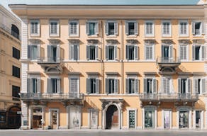 Large luxury space on Via del Corso - Image 5