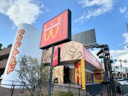 Beautiful Open Store in West Hollywood - Image 1