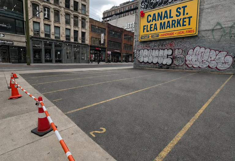 Broadway & Canal St Pop-Up Booth / Kiosk Space - Image 4