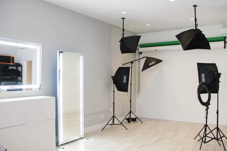 Trademark Beauty Studio - Image 3