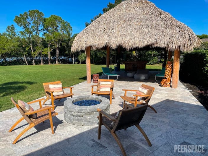 Waterfront Property for Indoor or Outdoor Events or Parties - Image 1