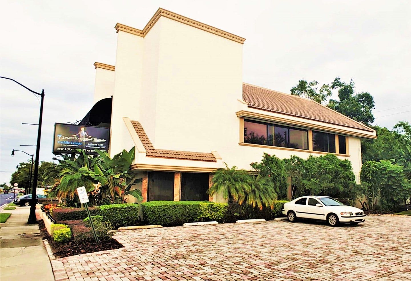 Multi-Purpose Event and Reception Space in Winter Park