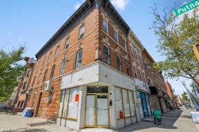 Beautifully Renovated Bright and Airy Storefront and Event Space in Bed-Stuy Bushwick Brooklyn. Perfect for Parties - Image 10