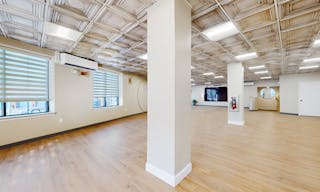 Lawncrest Area Unique Venue - Event and Conference venue for rent - Image 15