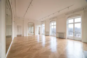 Un luxueux appartement en face du jardin des tuilerie - Image 30