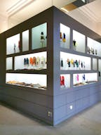 Boutique pop-up store - Jardin du Palais Royal Paris centre Louvre - Image 7