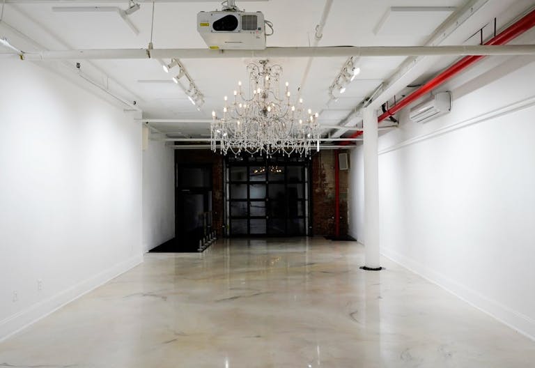 Chic East Williamsburg Space - Image 2