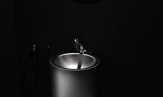 Atypical design gallery & shooting space in the Marais - Image 6